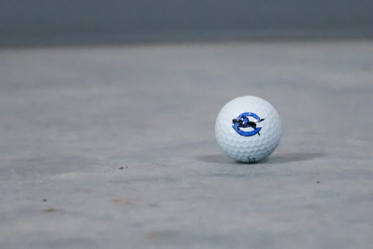 Golfers perform well in William Woods Invitational